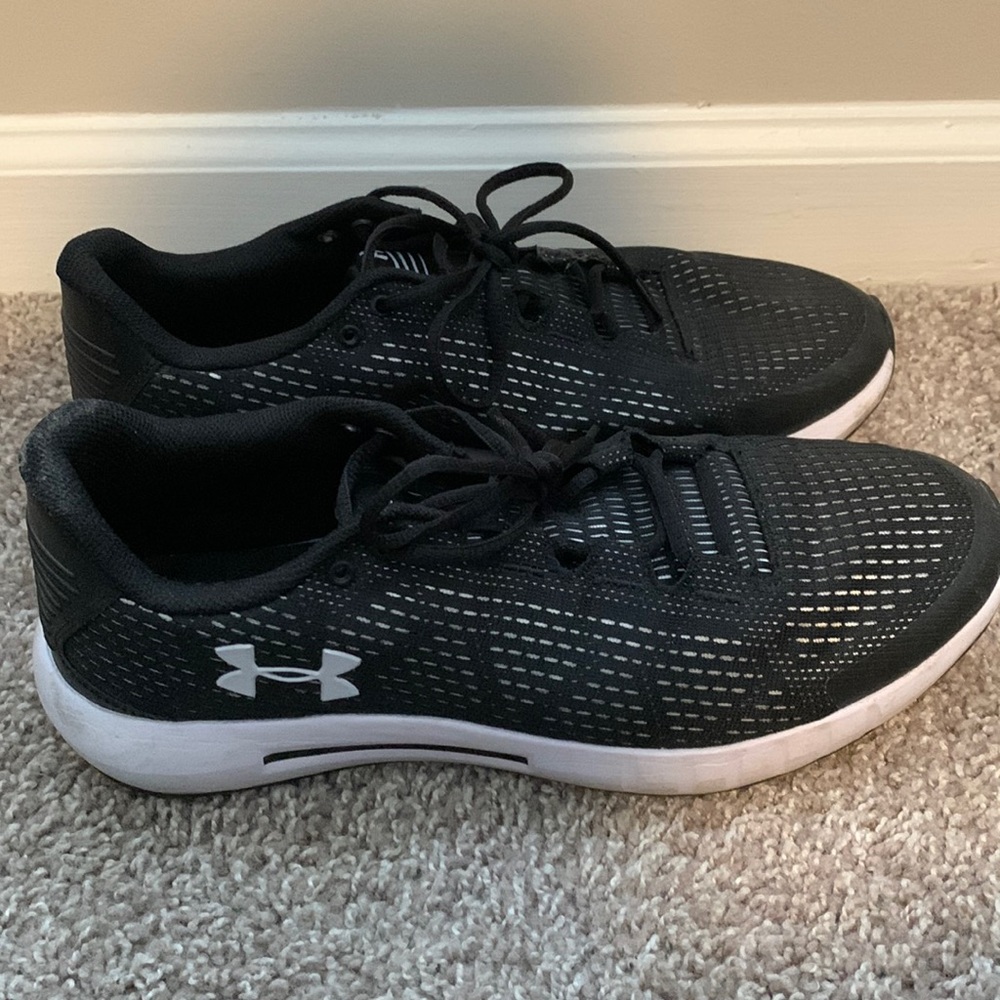 Under armour black sneakers, size 11